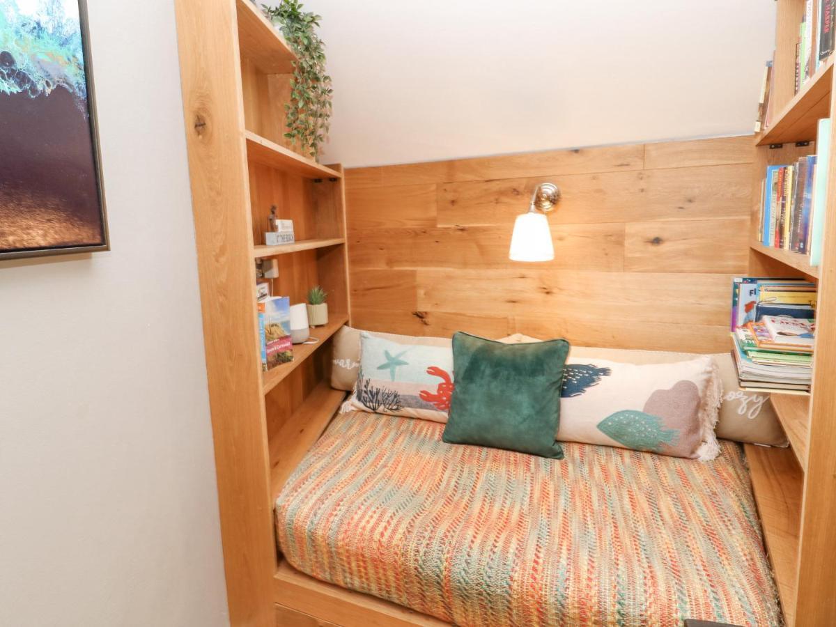 The Crows Nest Apartment Фалмът Екстериор снимка