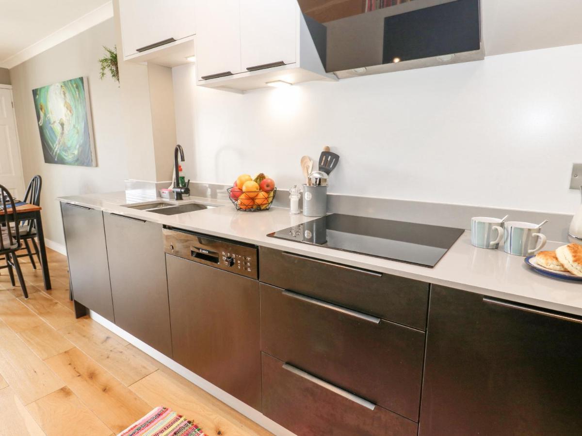 The Crows Nest Apartment Фалмът Екстериор снимка