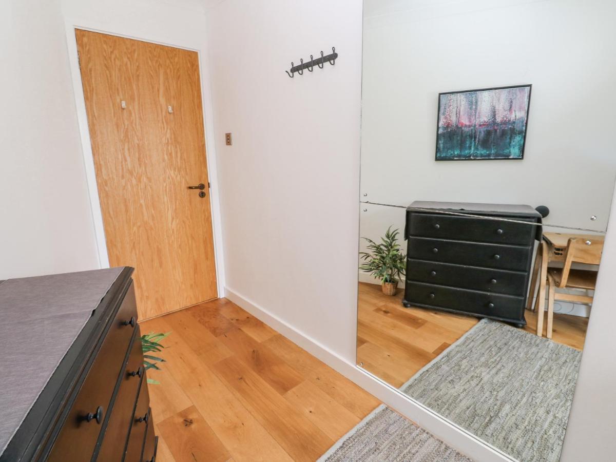 The Crows Nest Apartment Фалмът Екстериор снимка